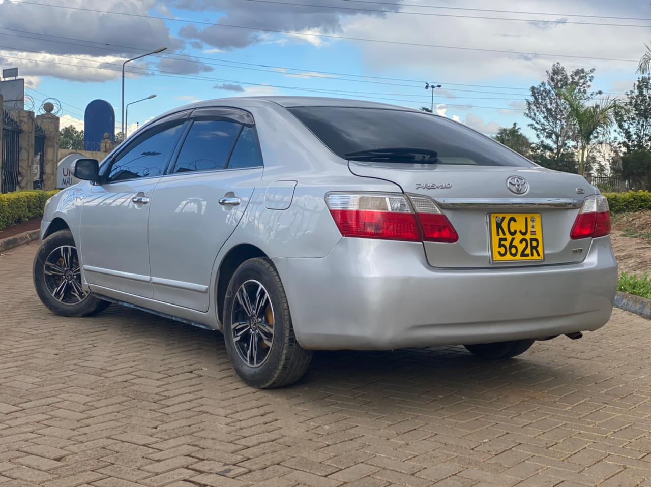2009 Toyota Premio