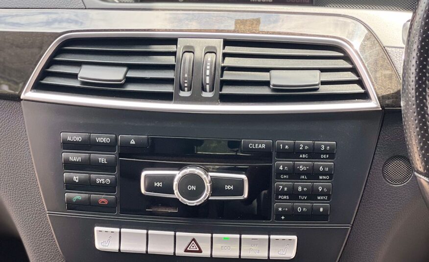 2013 Mercedes  Benz C180