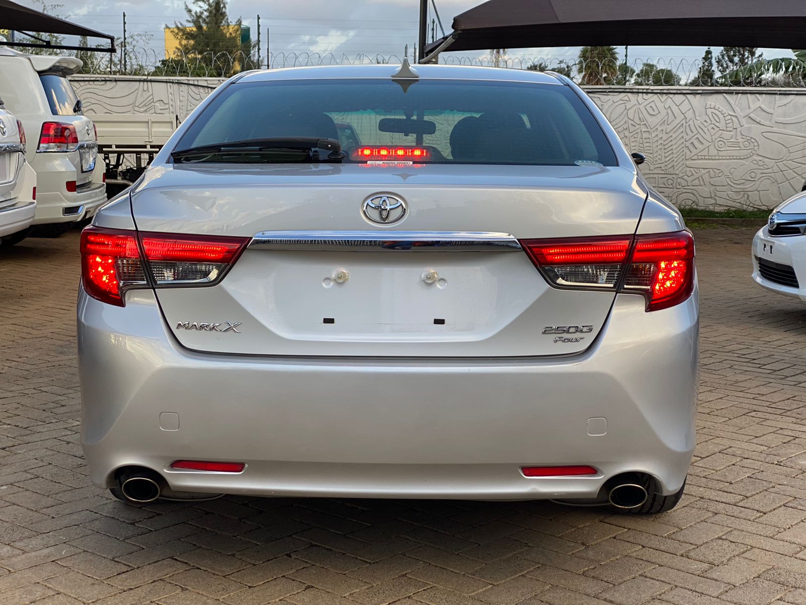 2014 Toyota Mark X 250G