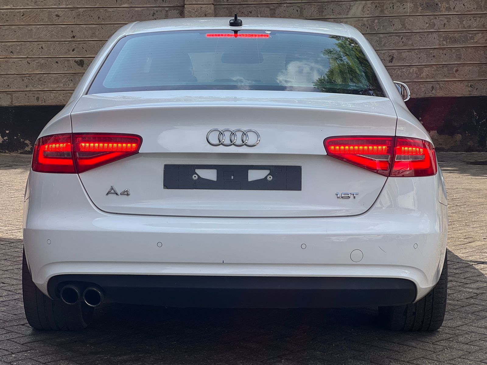 2015 Audi A4