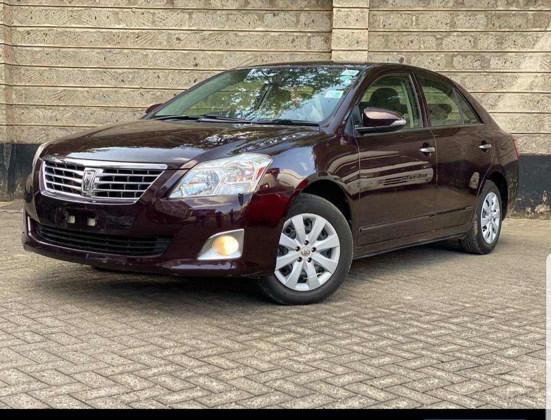 2015 Toyota Premio