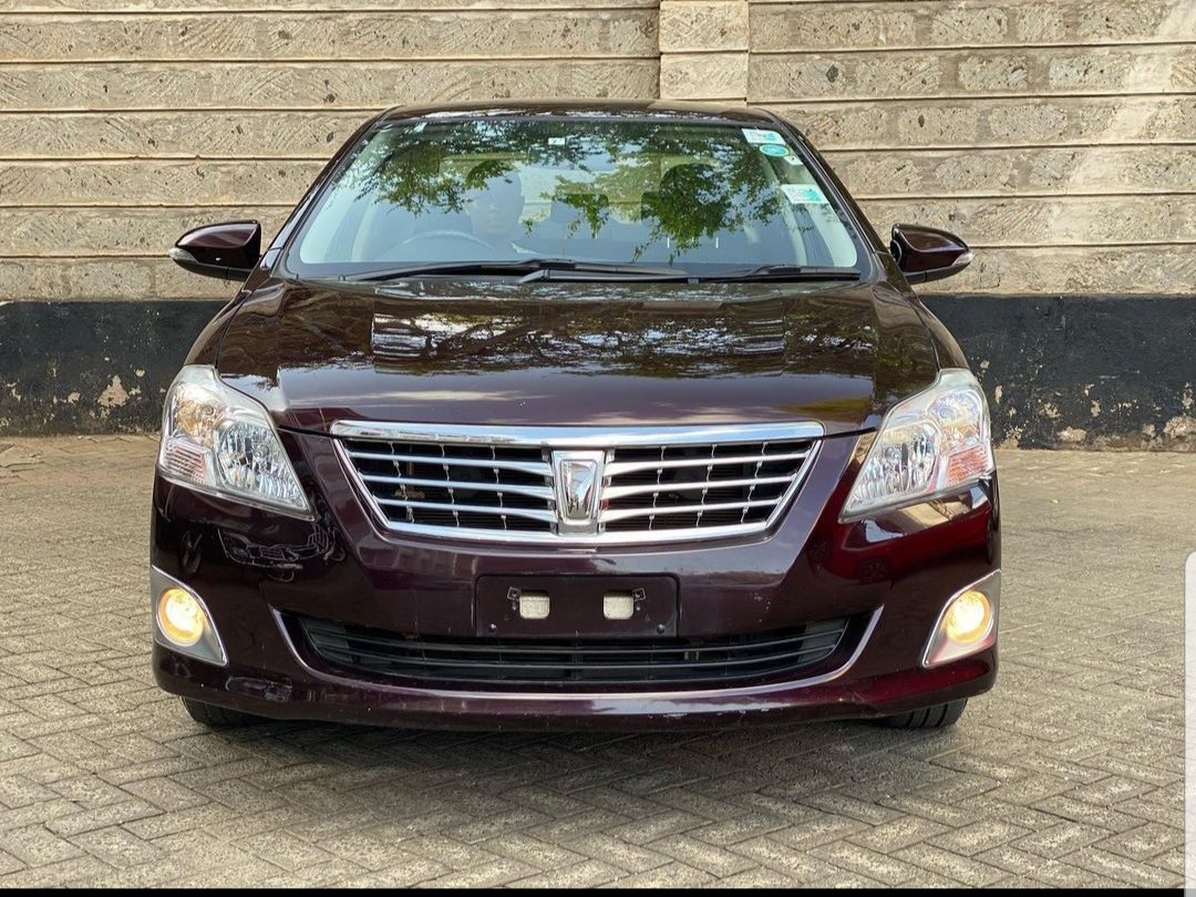 2015 Toyota Premio