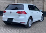2015 Volkswagen Golf Pearl White