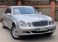 2005 Mercedes Benz E240 W211