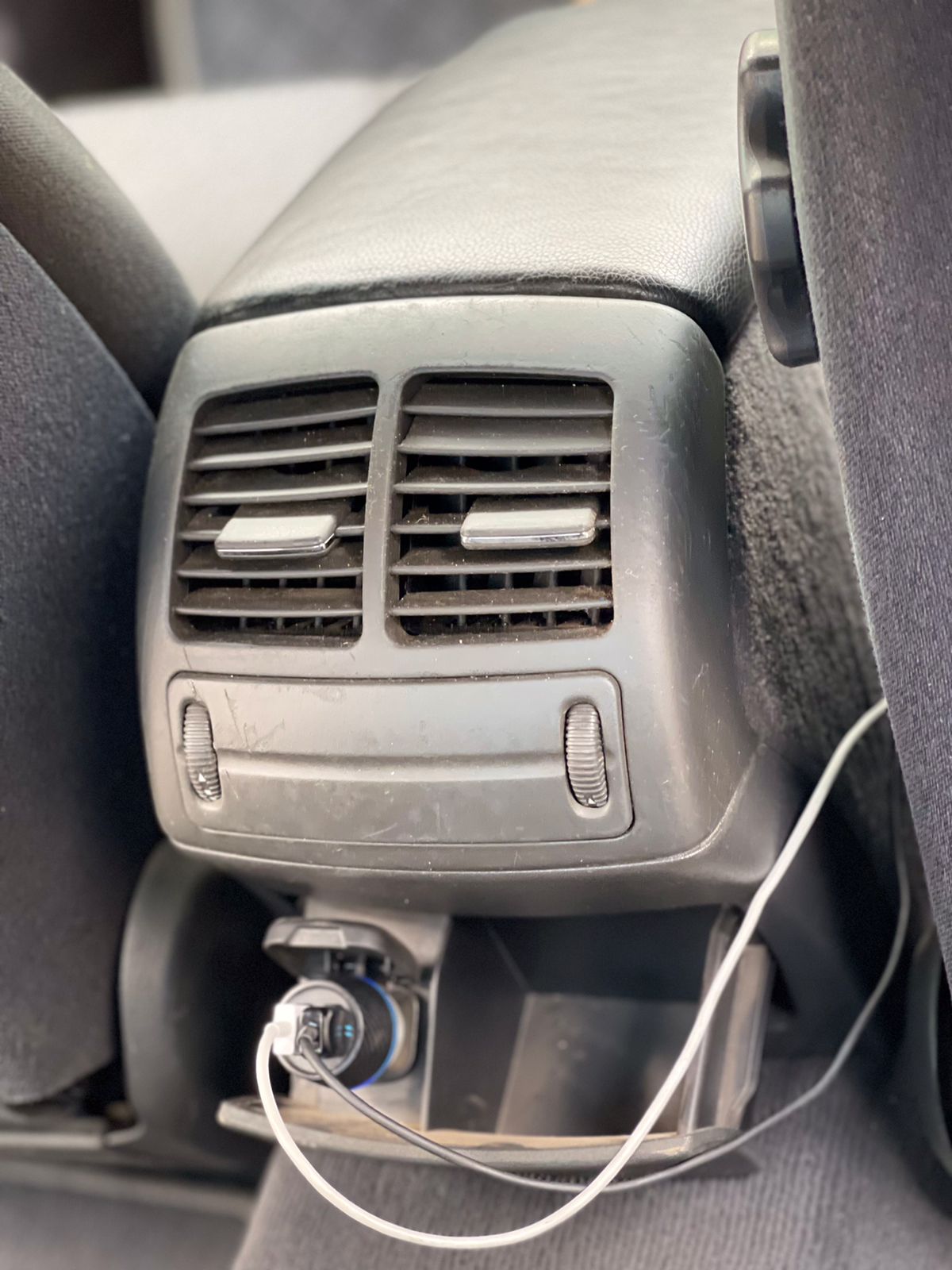 2005 Mercedes Benz E240 W211