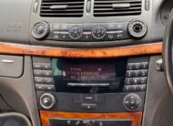 2005 Mercedes Benz E240 W211