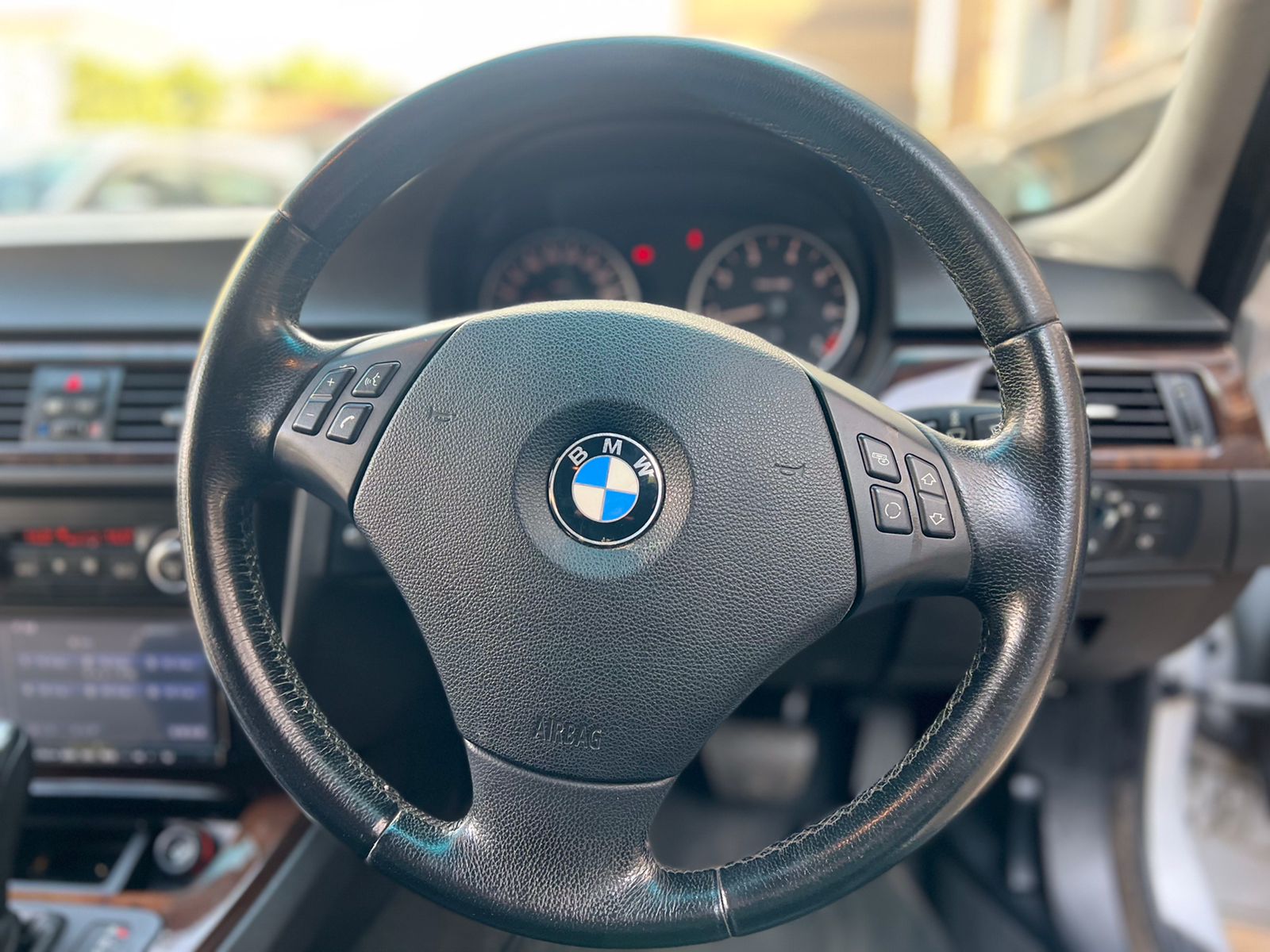 2008 BMW 320i