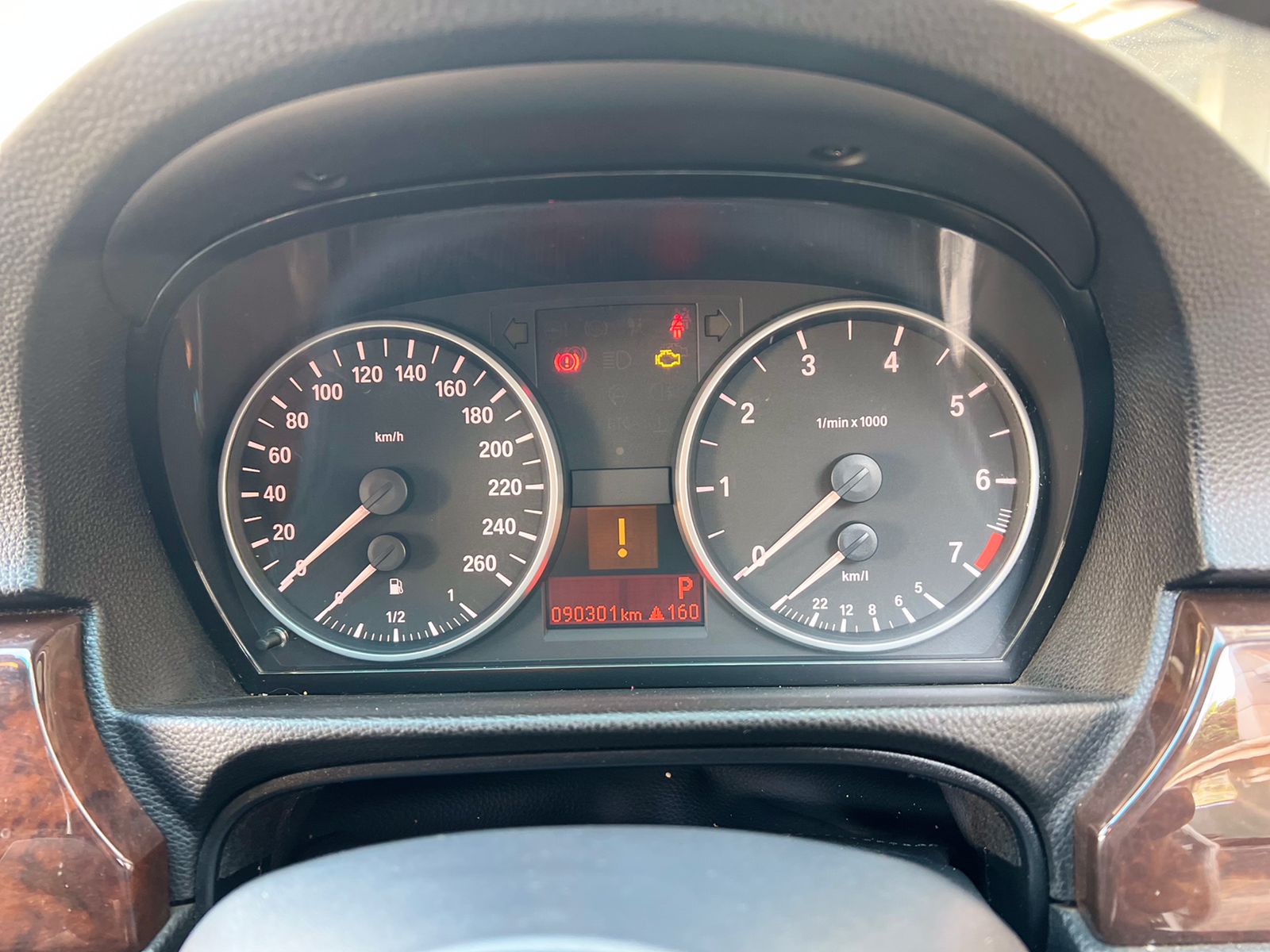 2008 BMW 320i