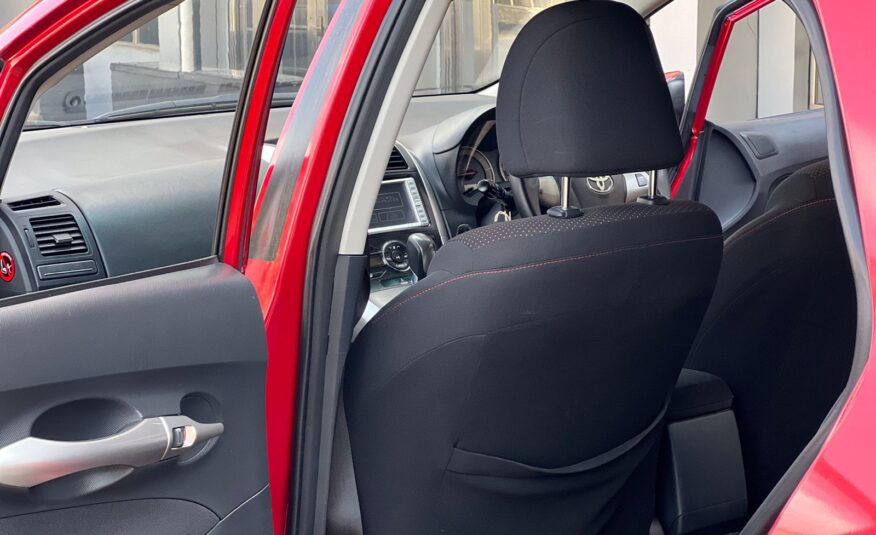 2010 Toyota Auris