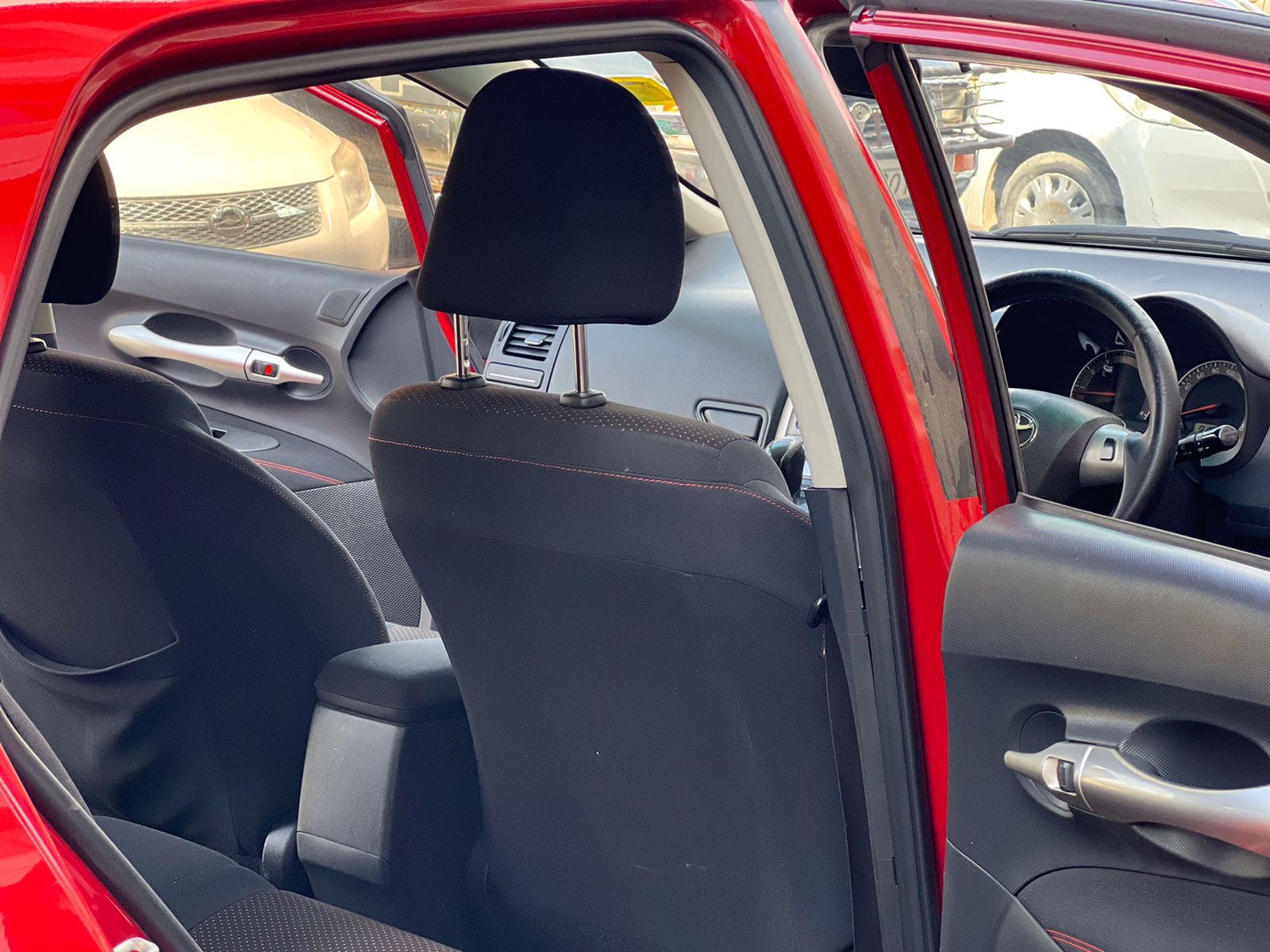 2010 Toyota Auris