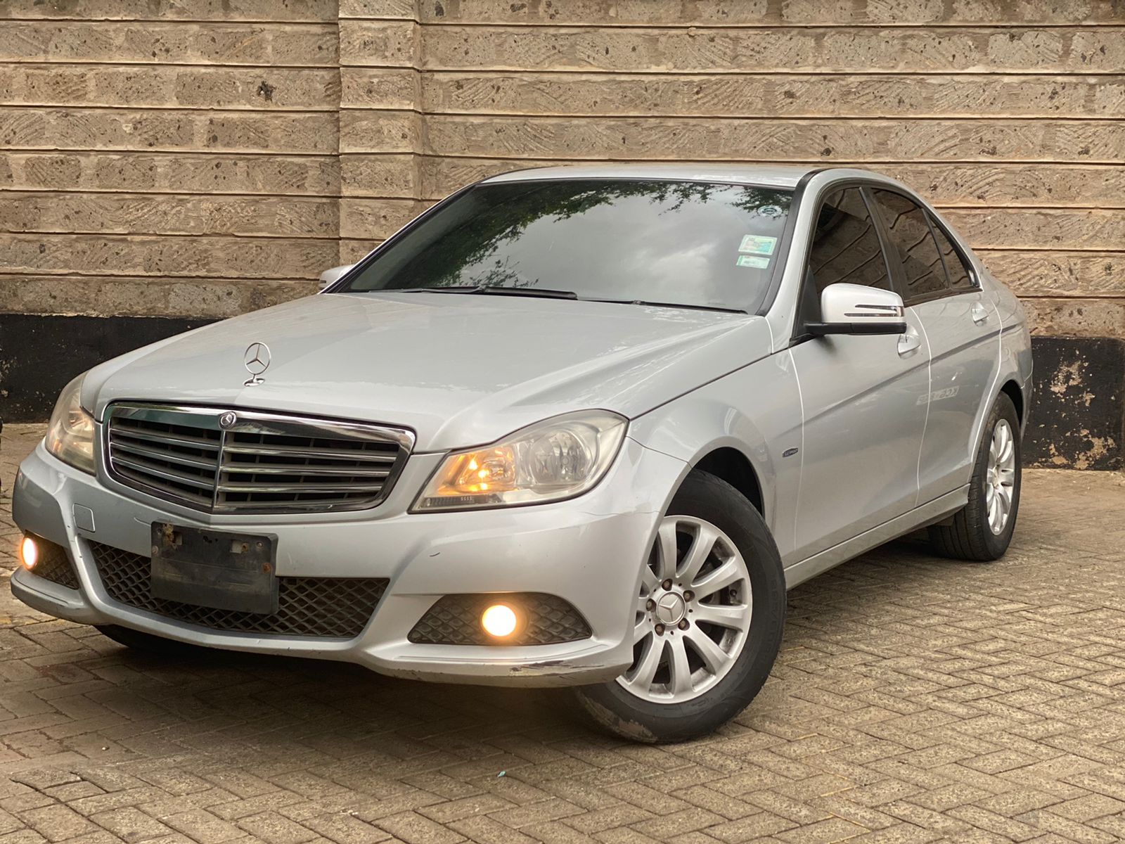 2011 Mercedes Benz C200 Silver