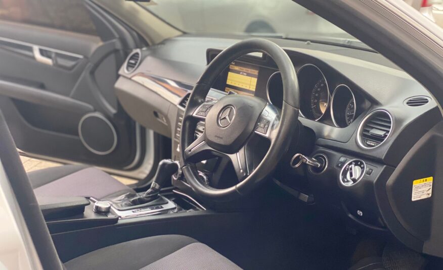 2011 Mercedes Benz C200 Silver