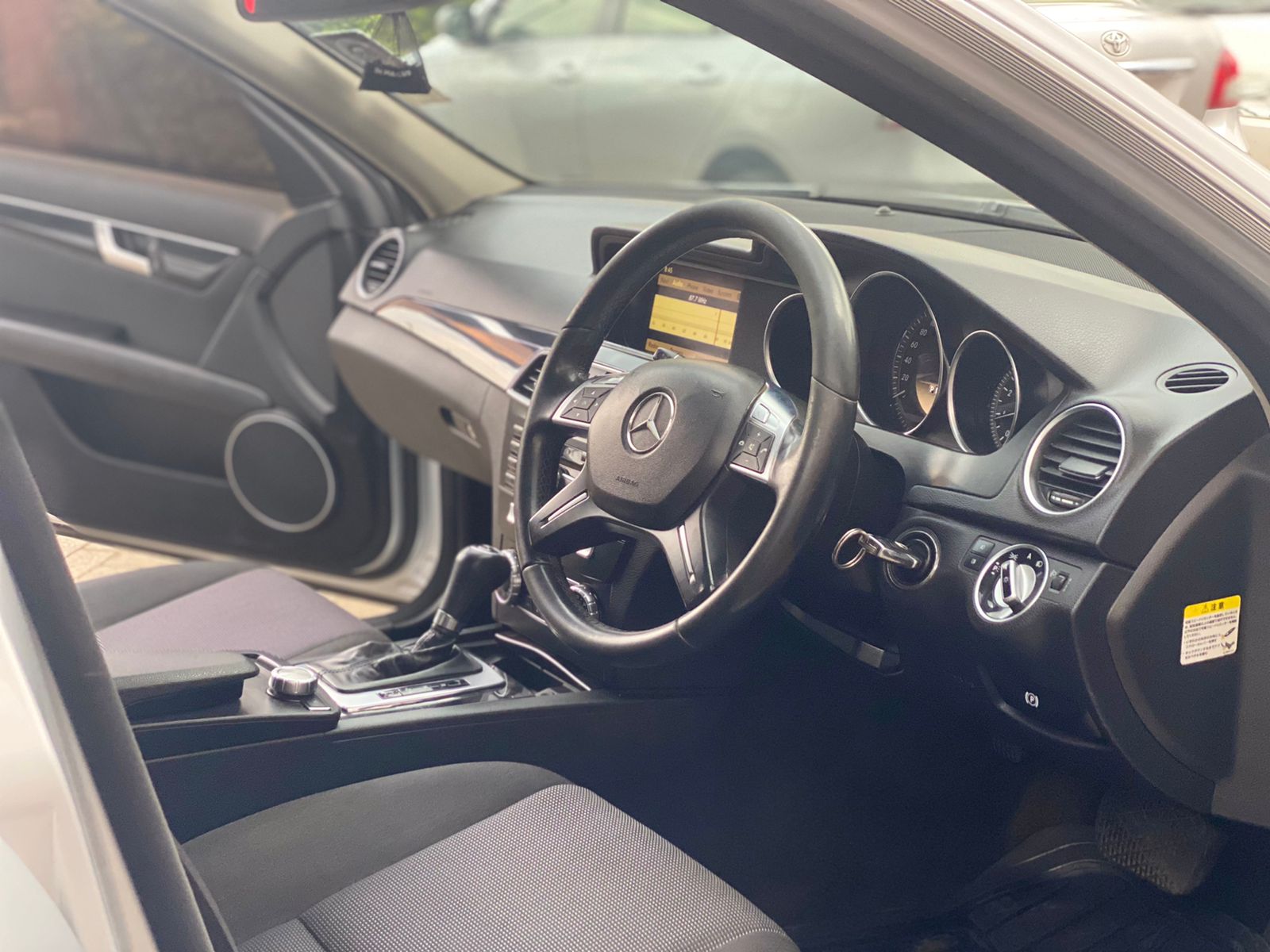 2011 Mercedes Benz C200 Silver