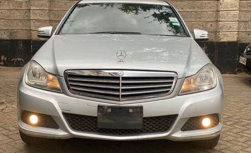 2011 Mercedes Benz C200 Silver