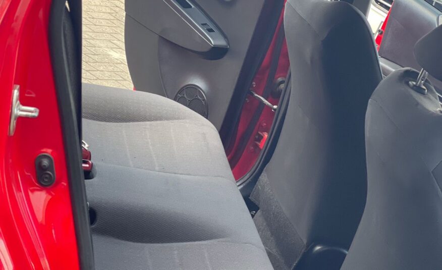 2012 Toyota Vitz