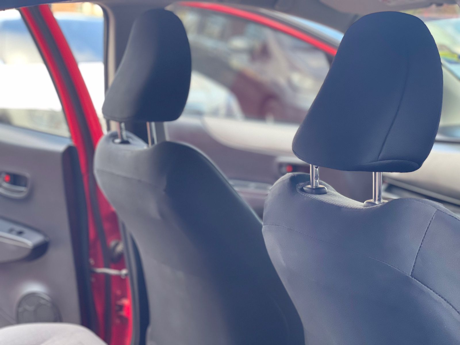 2012 Toyota Vitz