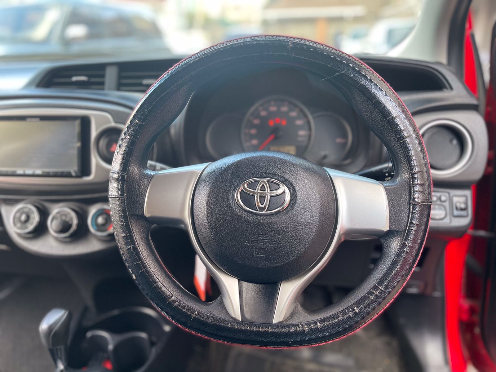2012 Toyota Vitz