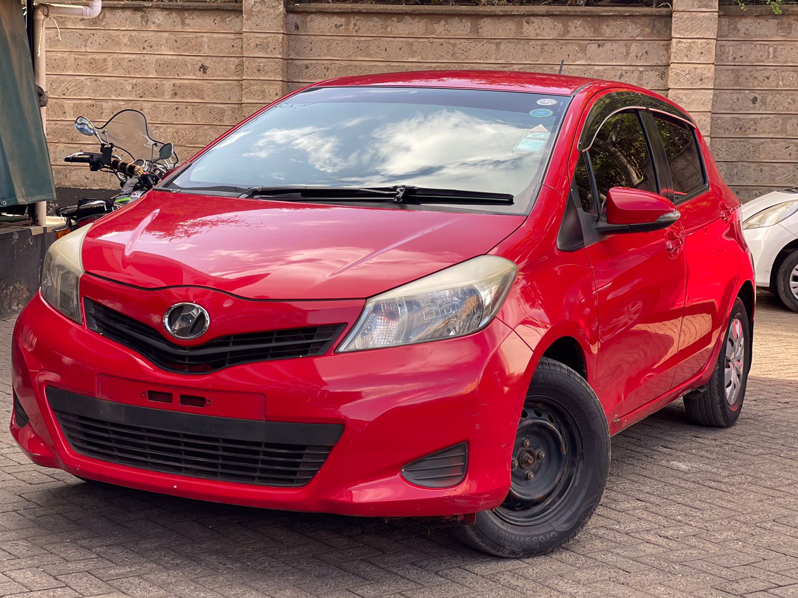 2012 Toyota Vitz
