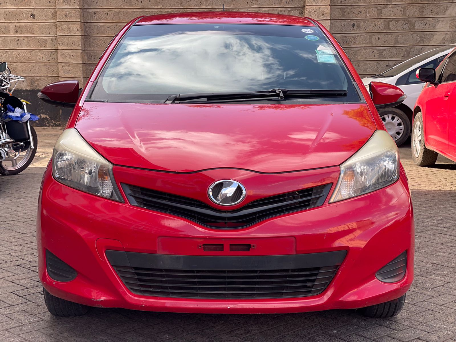 2012 Toyota Vitz