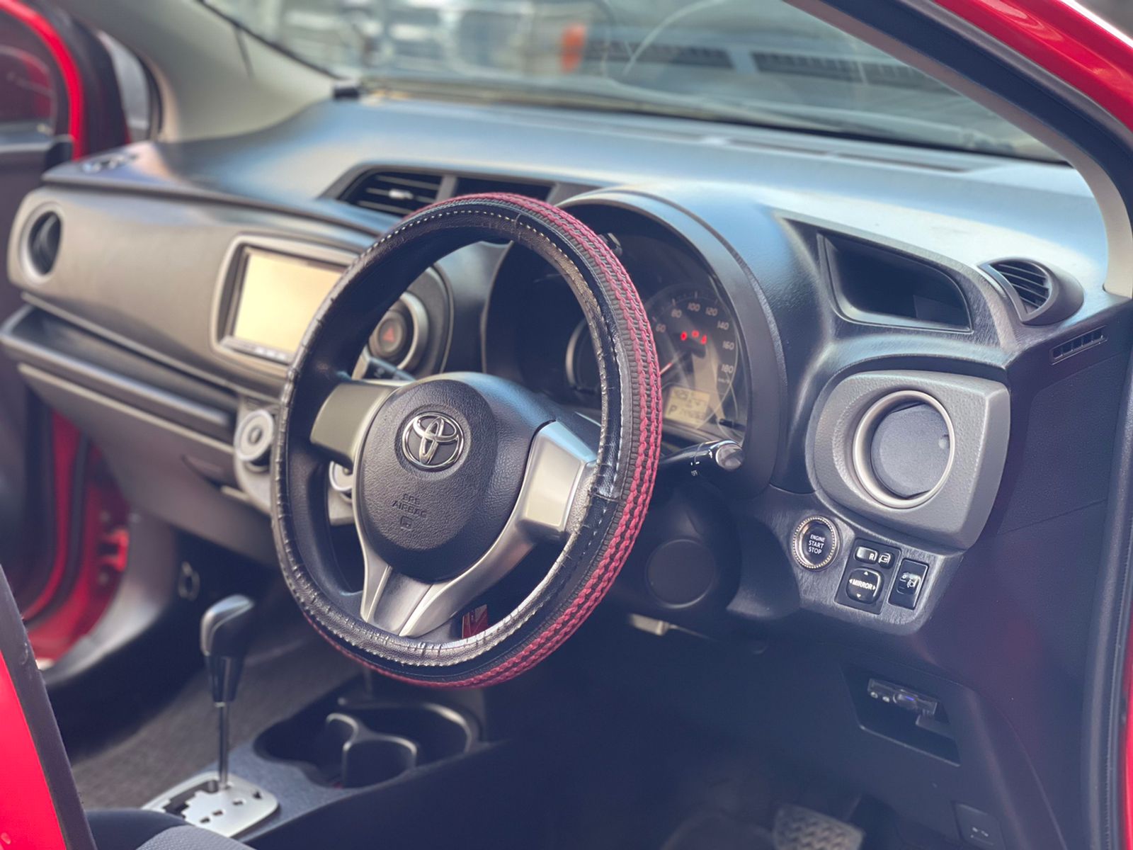 2012 Toyota Vitz