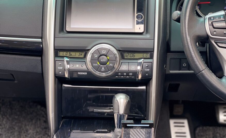 2013 Toyota Mark X