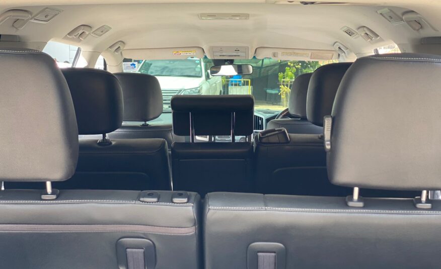 2014 (2020 Facelift) Toyota Landcruiser V8 VX