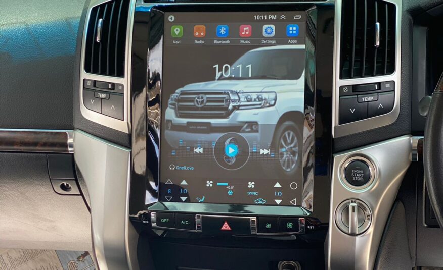 2014 (2020 Facelift) Toyota Landcruiser V8 VX