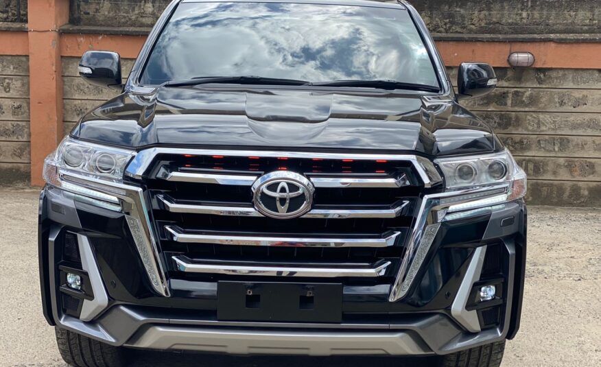 2014 (2020 Facelift) Toyota Landcruiser V8 VX
