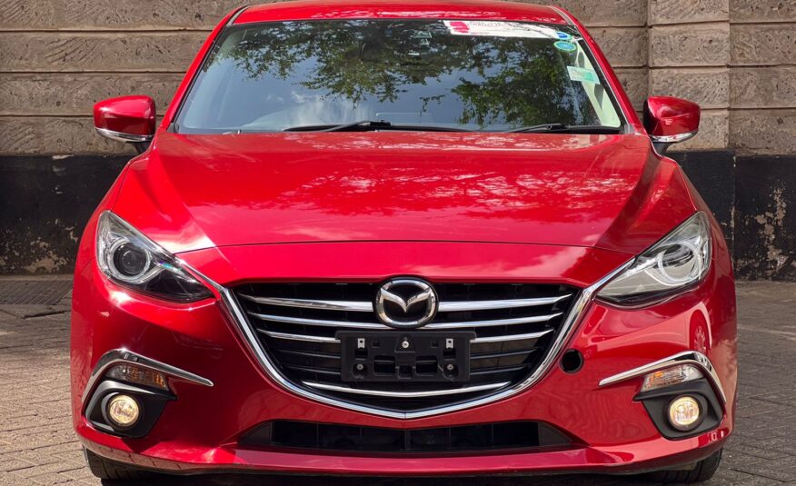 2015 Mazda Axela Red