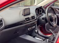 2015 Mazda Axela Red