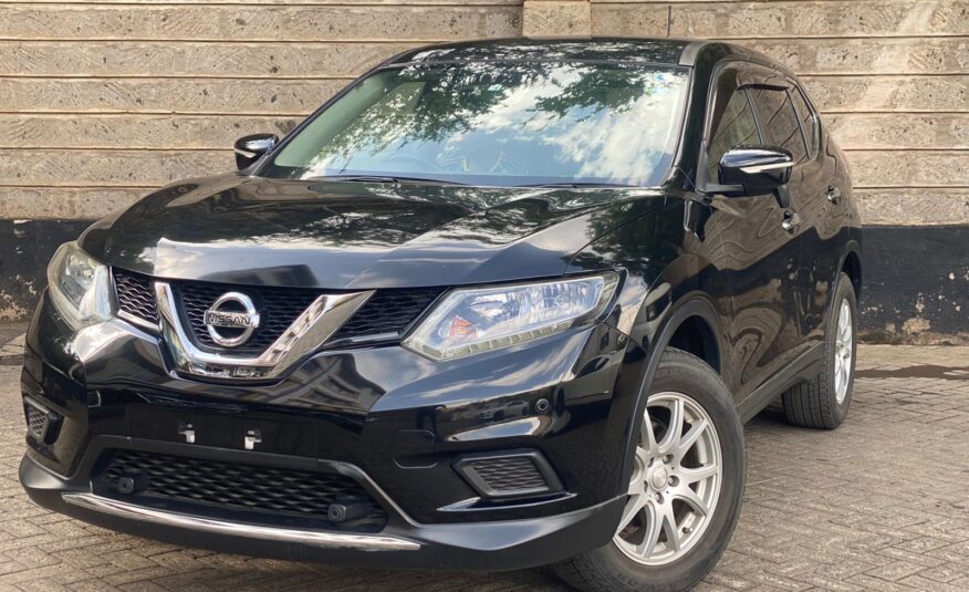 2015 Nissan X-Trail (7 Seater)
