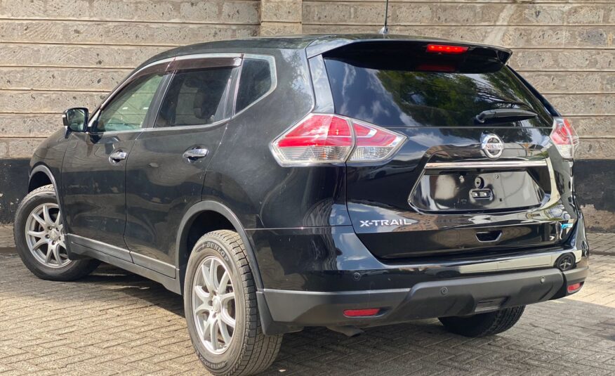 2015 Nissan X-Trail (7 Seater)