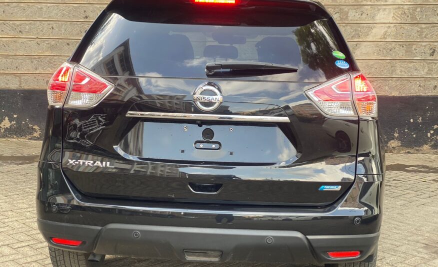 2015 Nissan X-Trail (7 Seater)