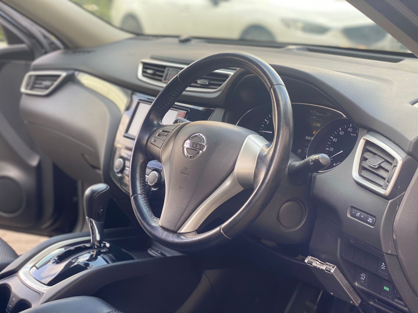 2015 Nissan X-Trail (7 Seater)