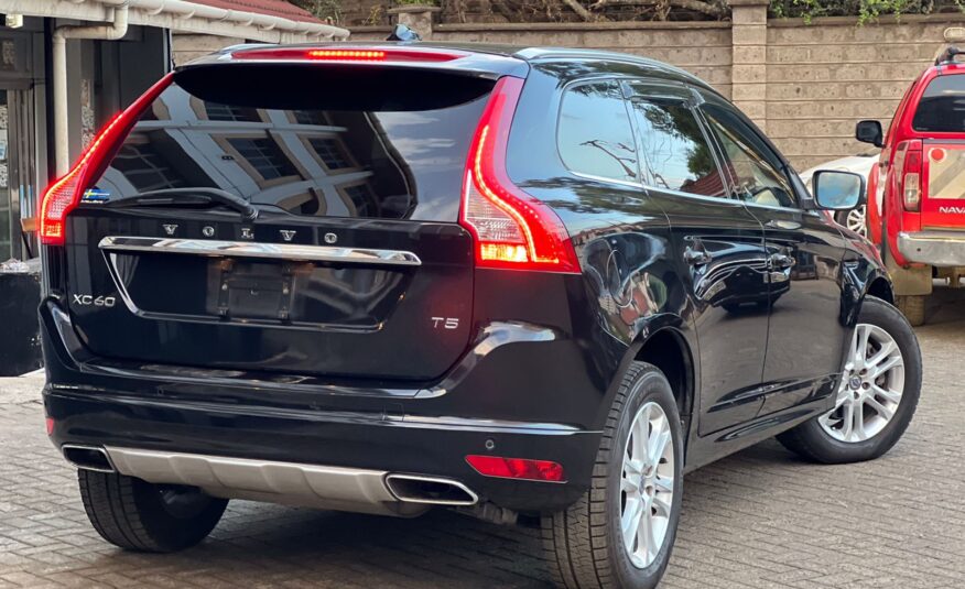 2015 Volvo XC60 T5