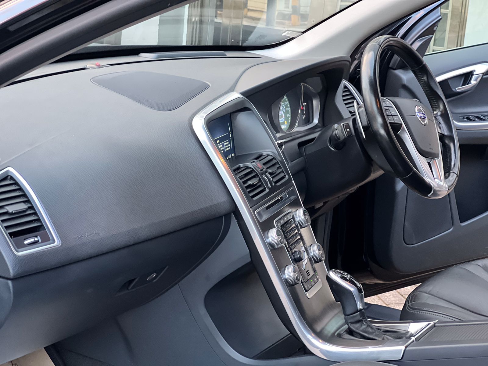 2015 Volvo XC60 T5