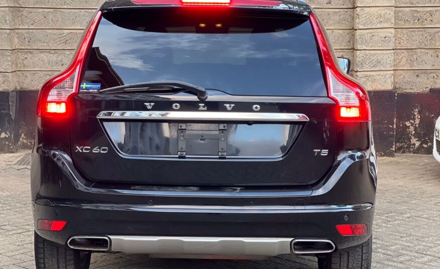 2015 Volvo XC60 T5