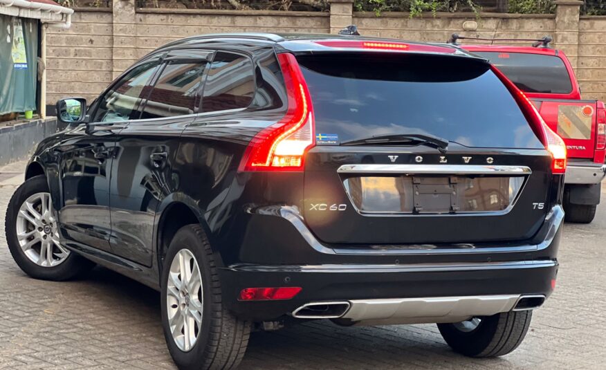 2015 Volvo XC60 T5
