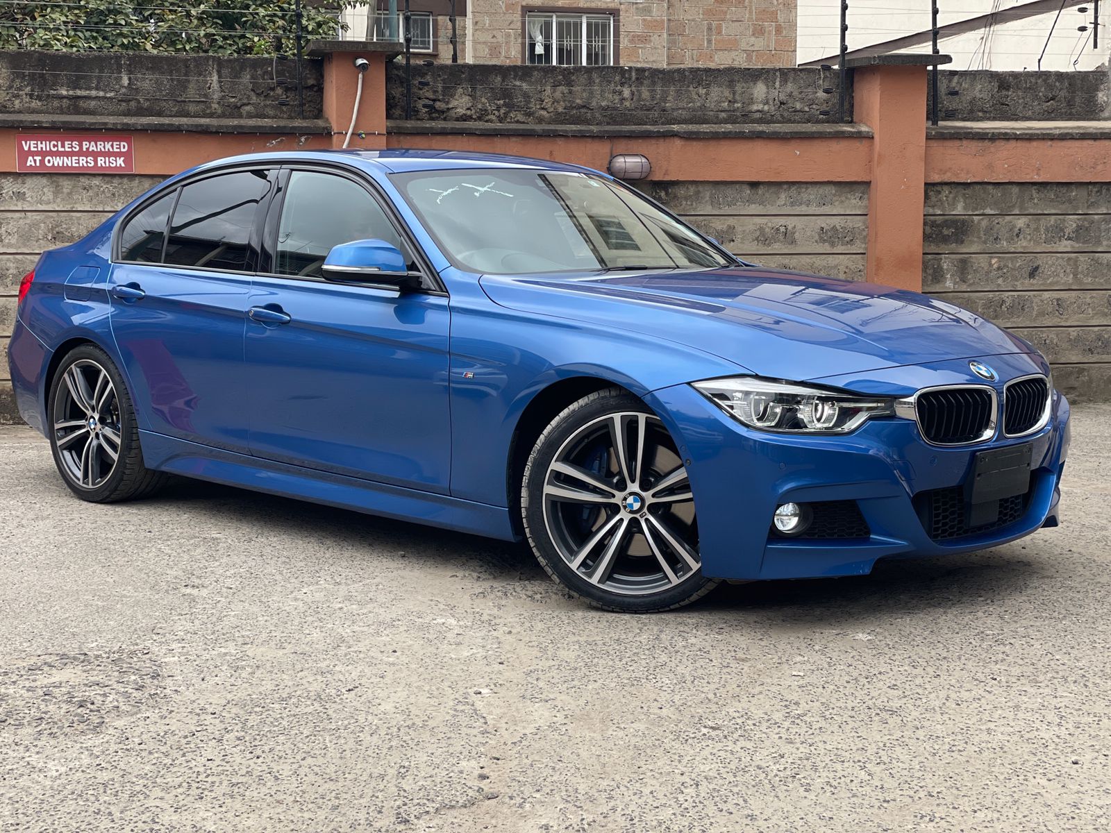 2016 BMW 320i M-Sport