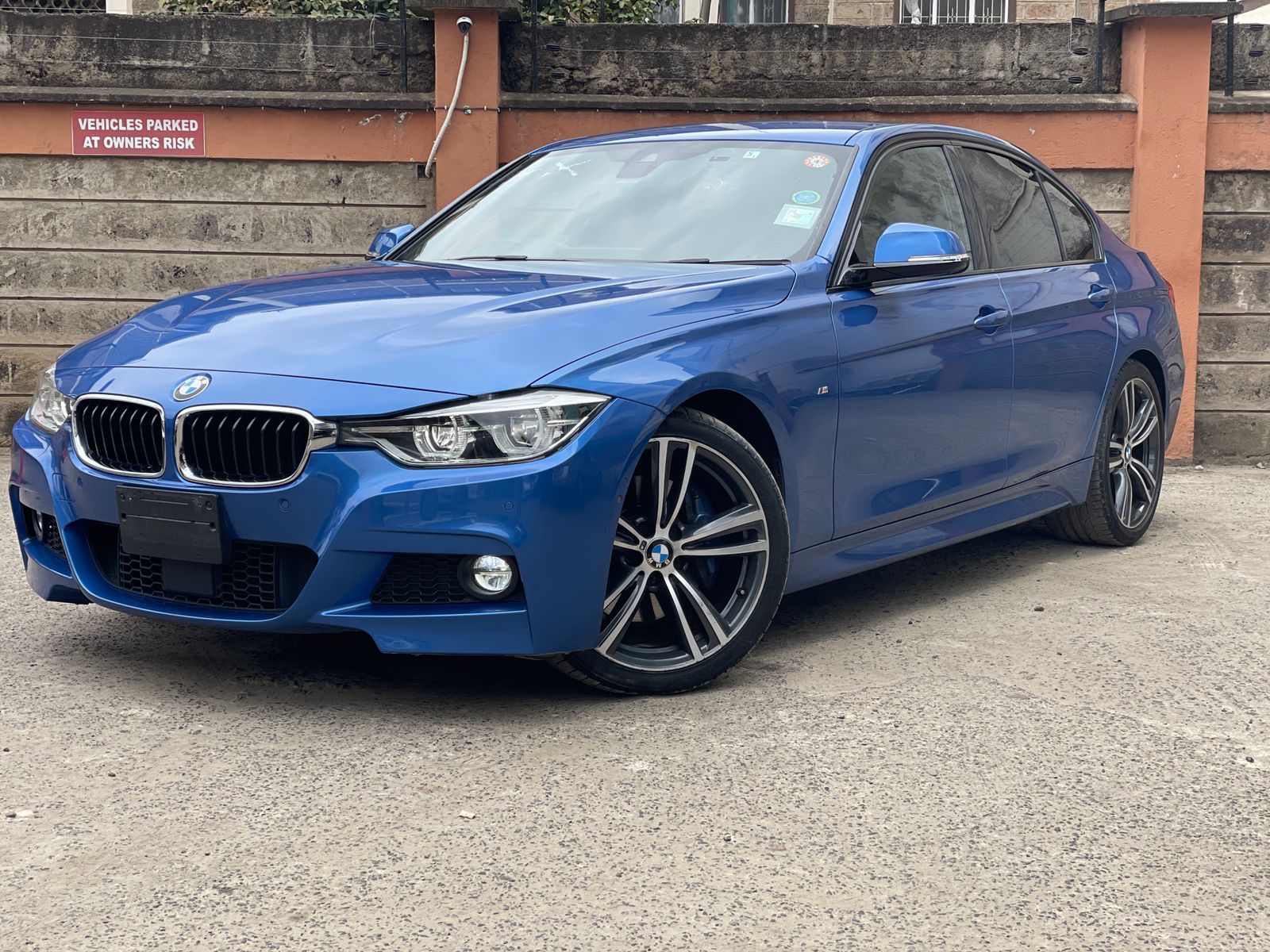 2016 BMW 320i M-Sport