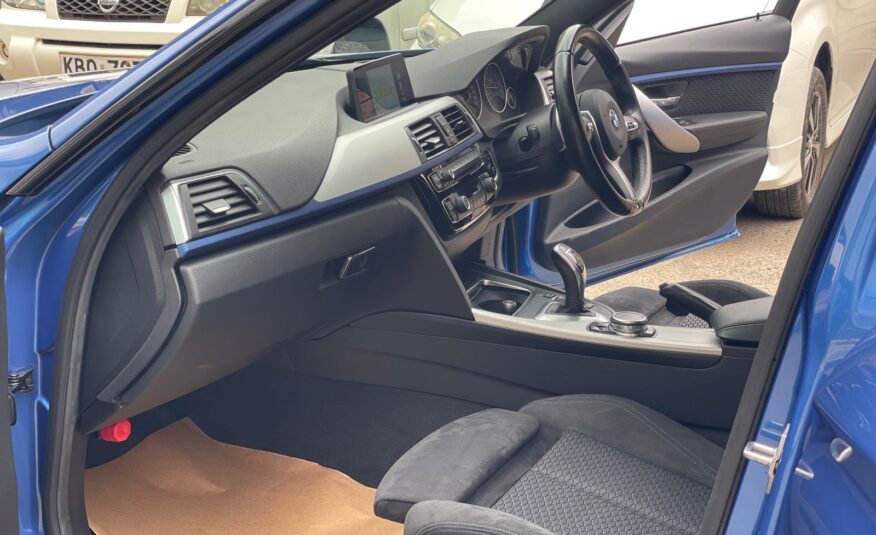 2016 BMW 320i M-Sport
