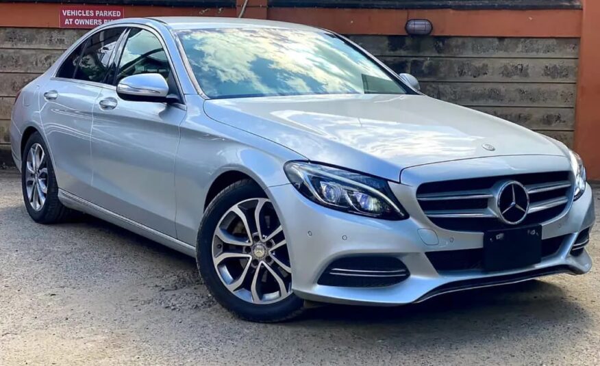 2014 Mercedes Benz C200 (AMG Line)