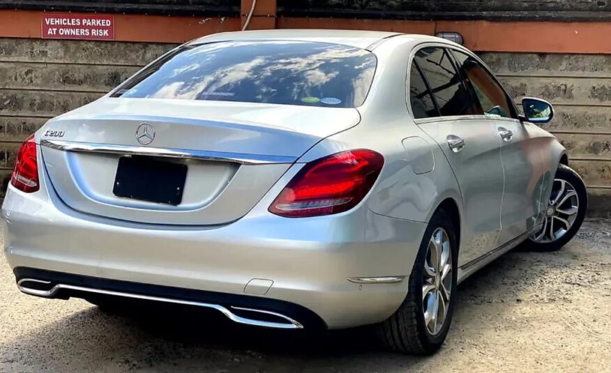 2014 Mercedes Benz C200 (AMG Line)