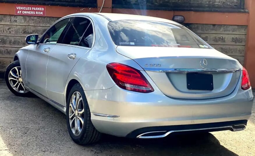 2014 Mercedes Benz C200 (AMG Line)