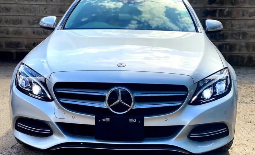 2014 Mercedes Benz C200 (AMG Line)