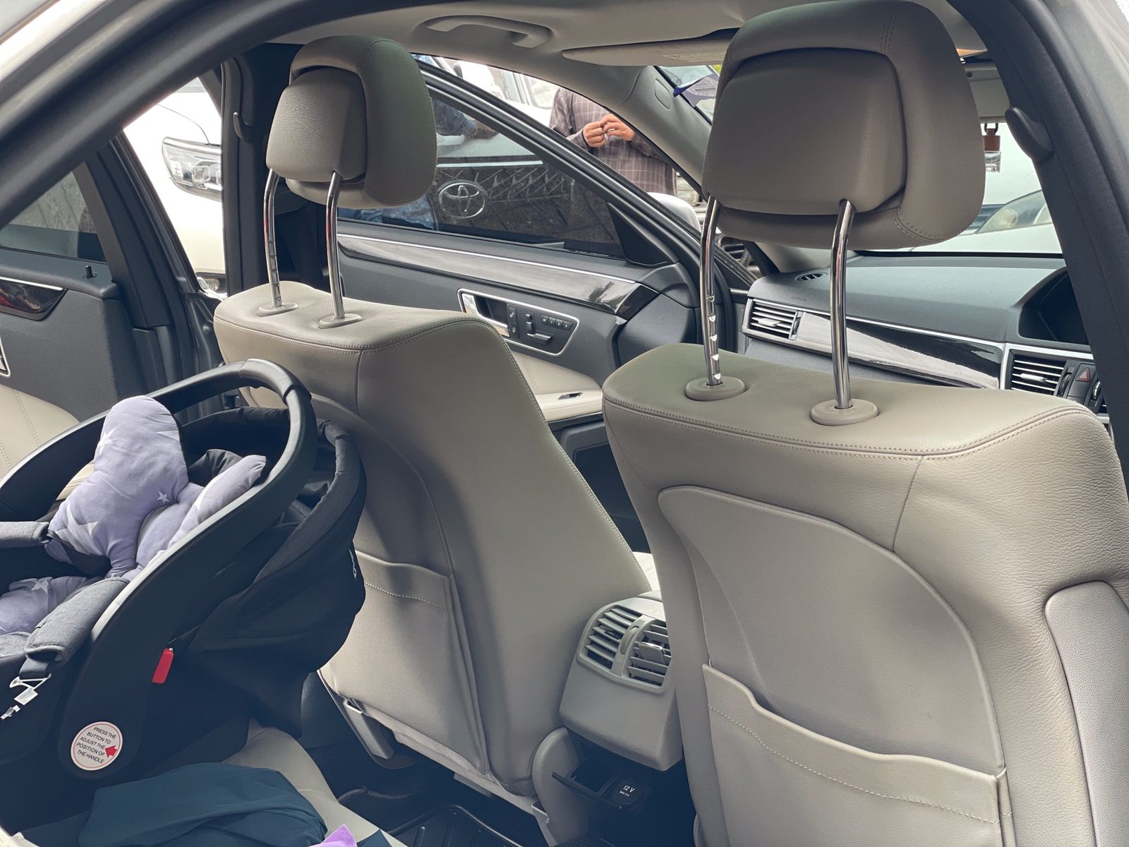 2010 Mercedes Benz E300