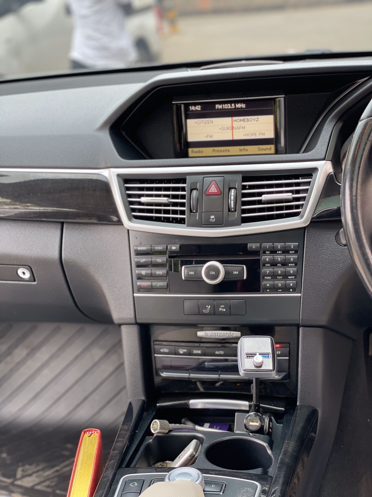 2010 Mercedes Benz E300