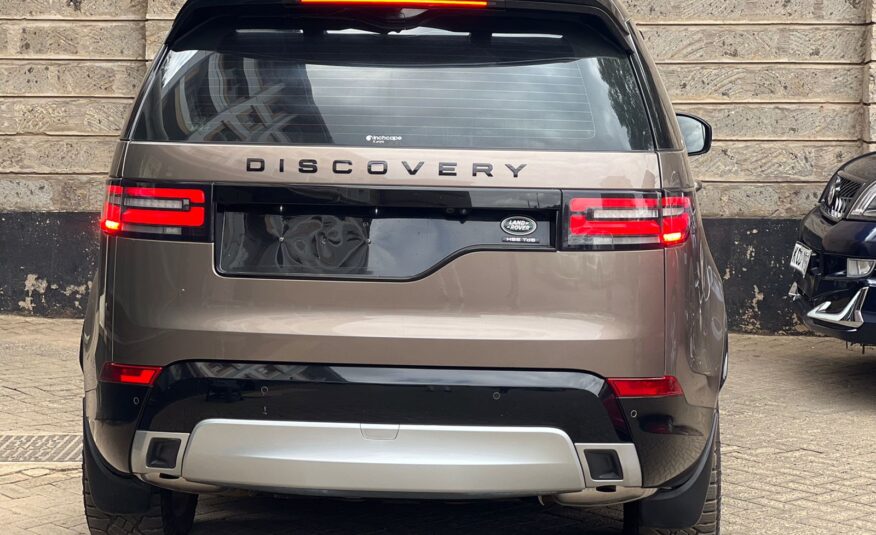 2017 Land Rover Discovery 5