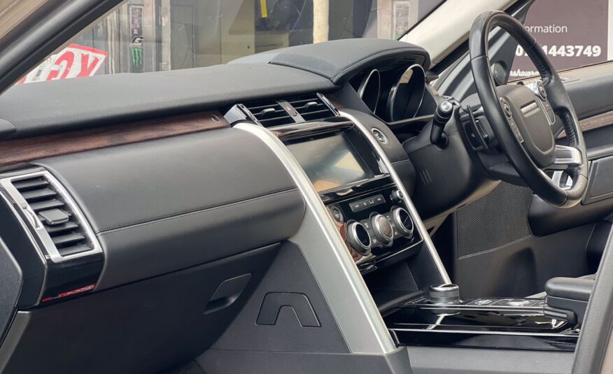 2017 Land Rover Discovery 5
