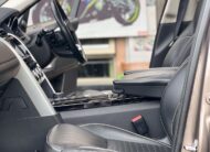 2017 Land Rover Discovery 5
